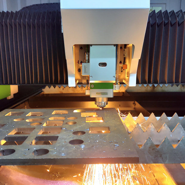 LMM0009 - Taglio Laser CNC 1,5kW 1300 x 1300 mm