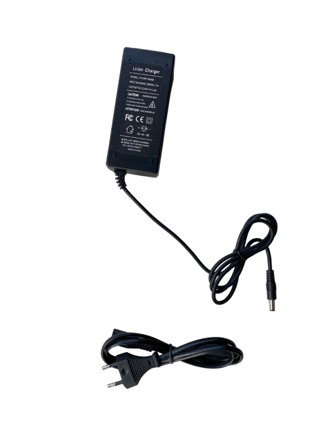 LON0001 - Carica Batteria Li-Ion 12.6V 3000 mAh