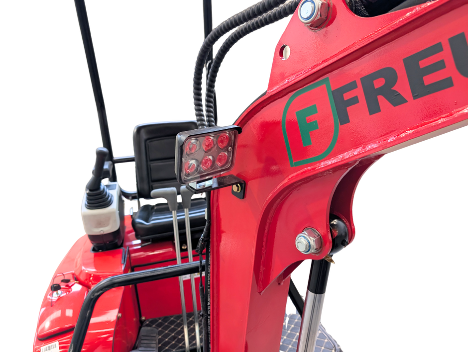 EKN0015 - Mini Diesel Excavator 8.6 kW