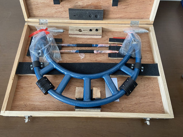 SDM0033 - External Micrometers with Interchangeable Anvils 300-400 x 0.01 mm