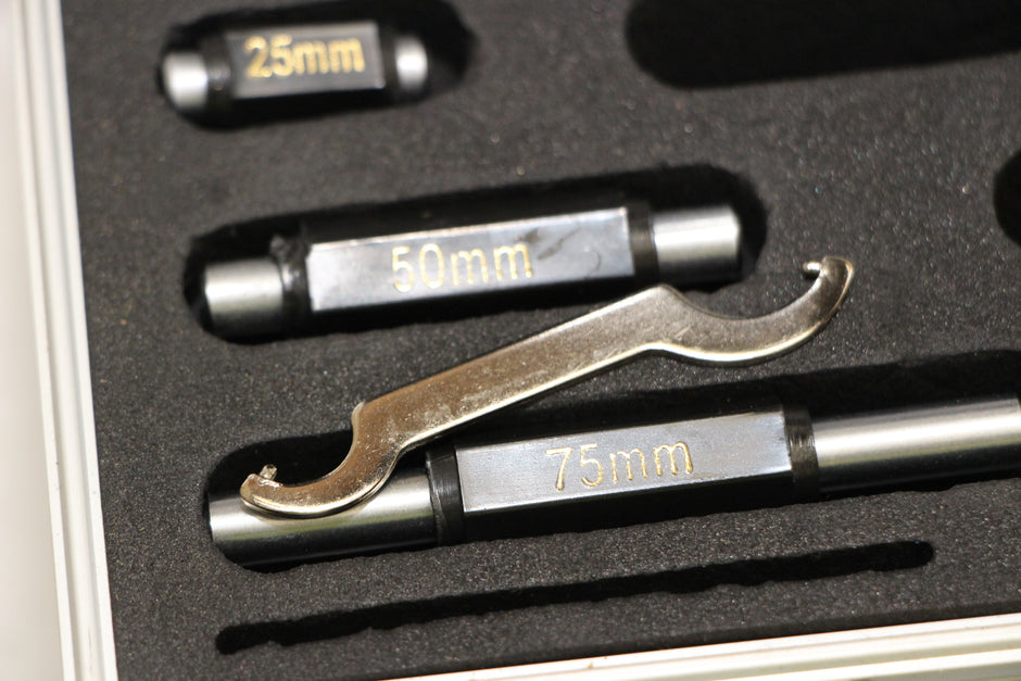 SDM0054 - Set of 4 External Centesimal Micrometers 0-100 x 0.01mm