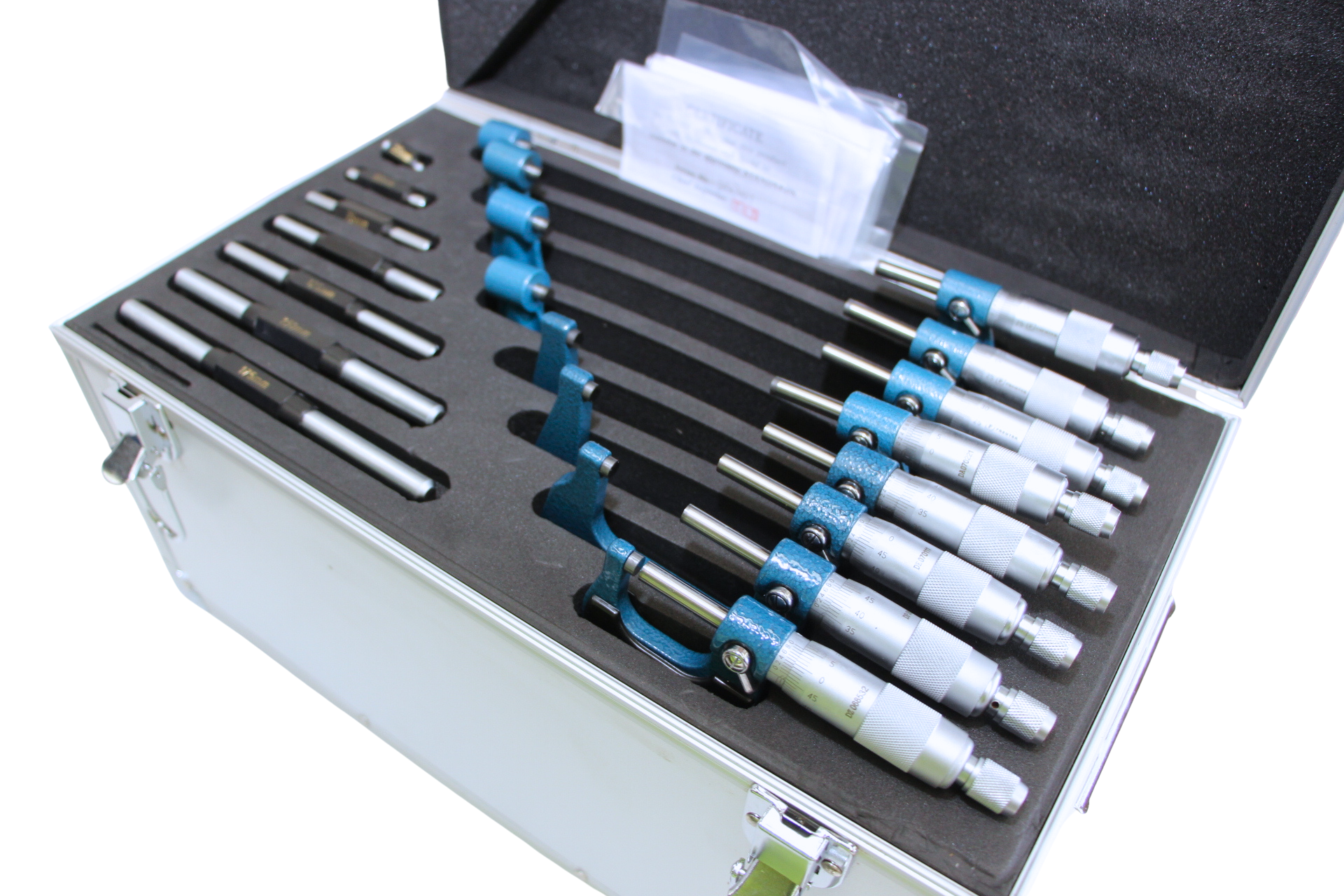 SDM0056 - Set of 8 External Micrometers 0-200 x 0.001mm