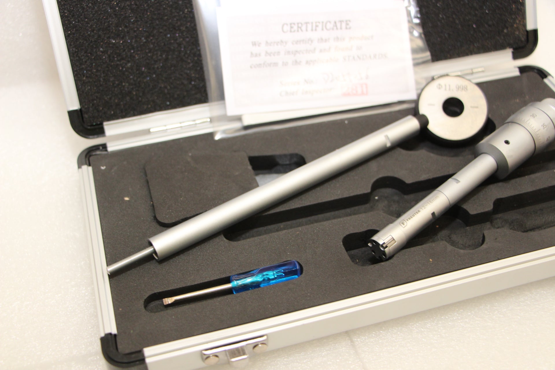 SDM0058 - Three Point Inside Micrometer 12-16 x 0.05mm