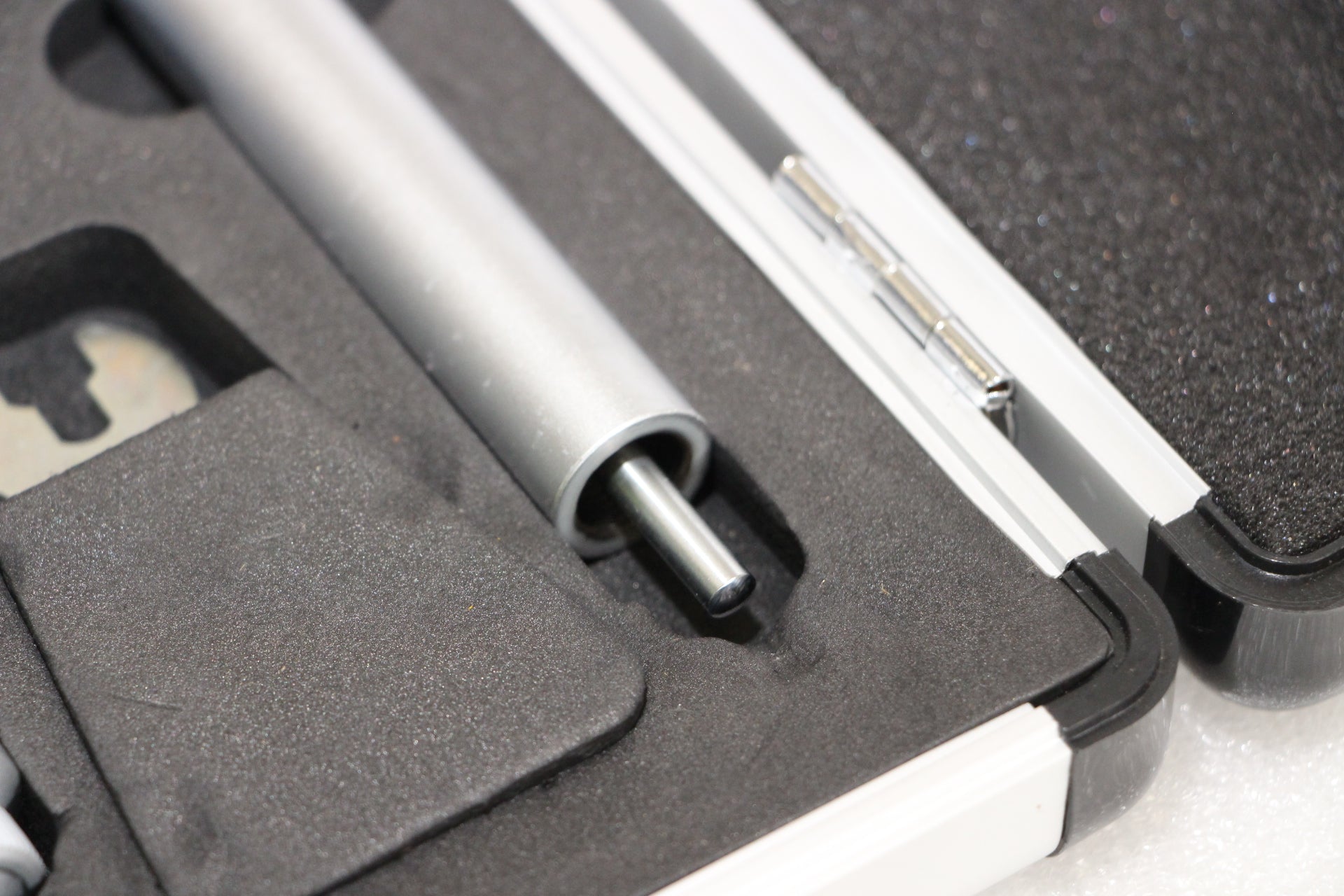 SDM0060 - Three Point Inside Micrometer 20-25 x 0.05mm
