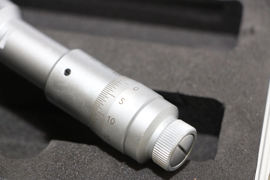 SDM0063 - Three Point Internal Micrometer 40-50 x 0.05mm