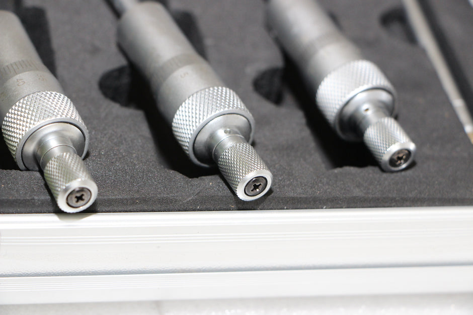 SDM0064 - Set of 3 pcs three-point internal micrometers 6-12 x 0.001mm