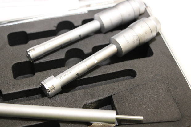 SDM0065 - Set of 2 pcs three-point internal micrometers 12-20 x 0.005mm