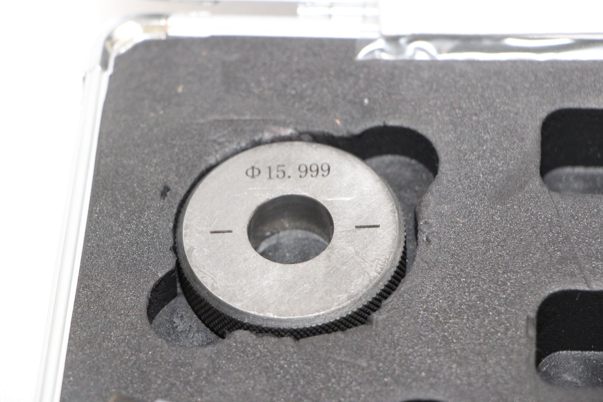 SDM0065 - Set 2 pz micrometri per interni a tre punte 12-20 x 0,005mm